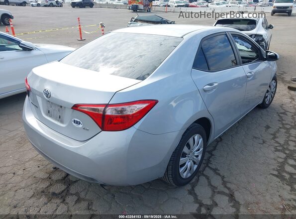 2T1BURHEXJC986114 2018 TOYOTA LL Silver 