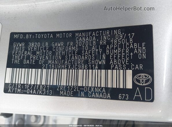 2T1BURHEXJC986114 2018 TOYOTA LL Silver 