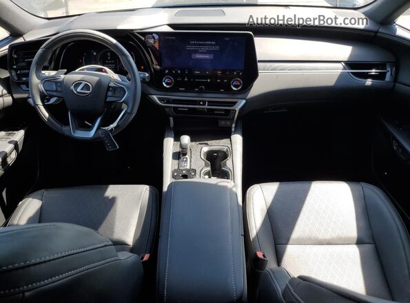 2T2BAMBA5PC015611 2023 LEXUS RX Черный Вид панели приборов