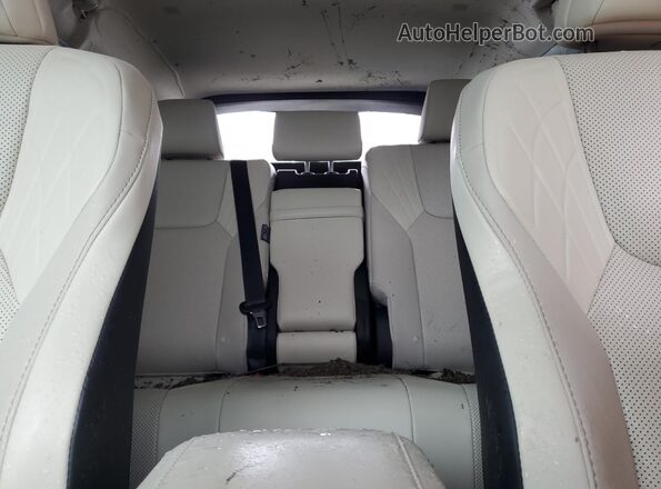 2T2BAMBA5RC046442 2024 LEXUS RX Silver Widok tylnych siedzeń