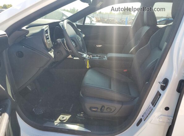 2T2BBMCA1SC066141 2025 LEXUS RX Белый Вид салона спереди