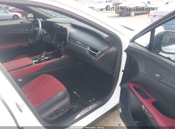 2T2BCMEAXSC021693 2025 LEXUS RX White Widok wnętrza z przodu
