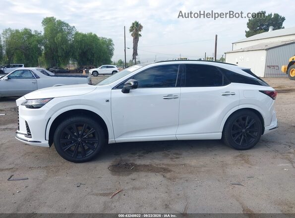 2T2BCMEAXSC021693 2025 LEXUS RX White 