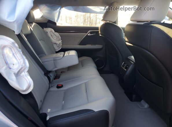 2T2BZMCA3JC150987 2018 LEXUS RX Silver 