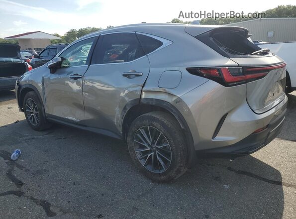 2T2GGCEZ9NC001417 2022 LEXUS NX Серебряный 