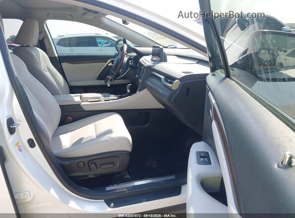 2T2HZMAA0LC155192 2020 LEXUS RX White Вид салону спереду