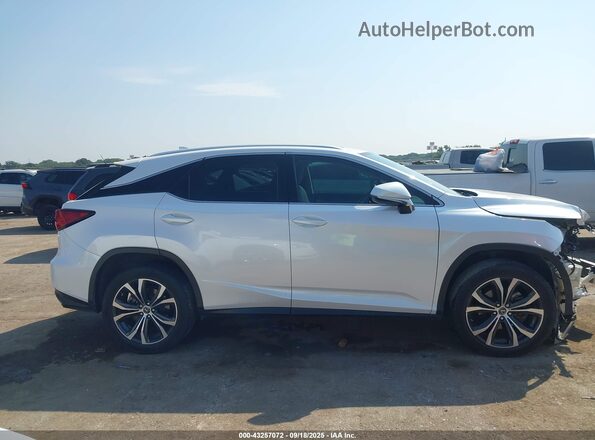 2T2HZMAA0LC155192 2020 LEXUS RX White Вид задньої частини салону