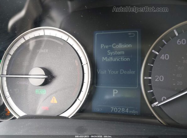 2T2JGMDA8NC077394 2022 LEXUS RX 450H Silver Widok tylnych siedzeń
