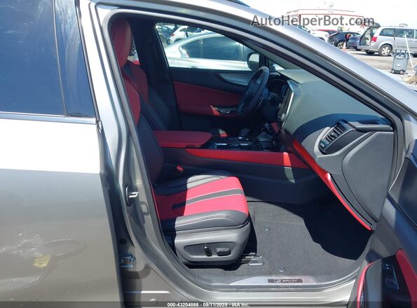 2T2KGCEZ4SC065595 2025 LEXUS NX 350 Silver Widok wnętrza z przodu