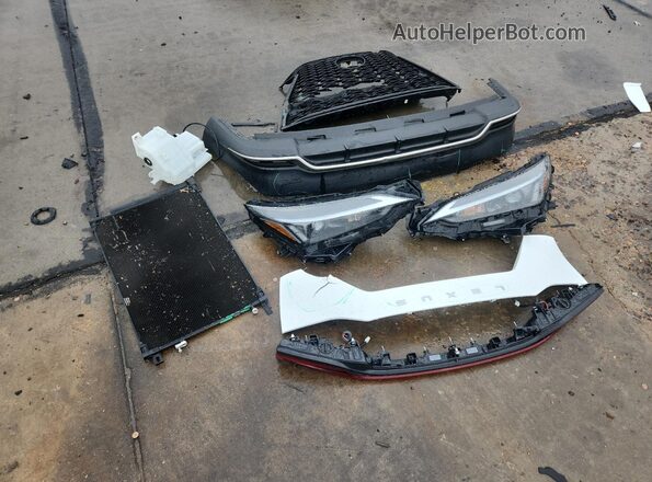 2T2KGCEZ6RC039350 2024 LEXUS NX White 