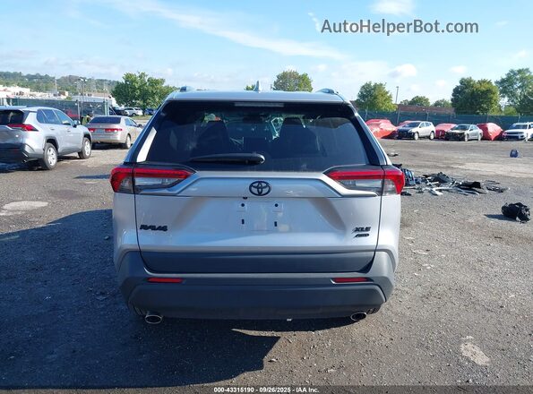 2T3A1RFV7RC471436 2024 TOYOTA LE Silver 