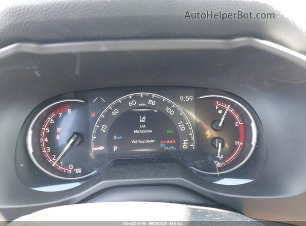 2T3A1RFV7RC471436 2024 TOYOTA LE Silver Vista de los asientos traseros