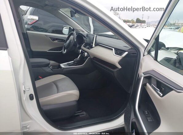 2T3DWRFV6LW063191 2020 TOYOTA LIMITED White Սալոնի դիմացի տեսք