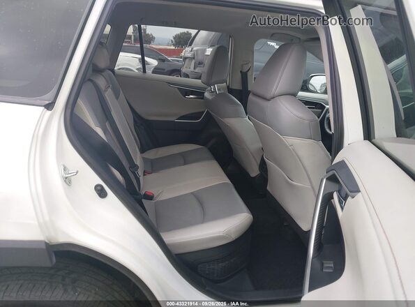 2T3DWRFV6LW063191 2020 TOYOTA LIMITED White VIN կոդի պիտակի տեսք