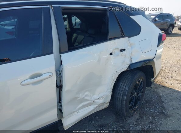 2T3E6RFV4NW031007 2022 TOYOTA RAV4 HYBRID White Front view