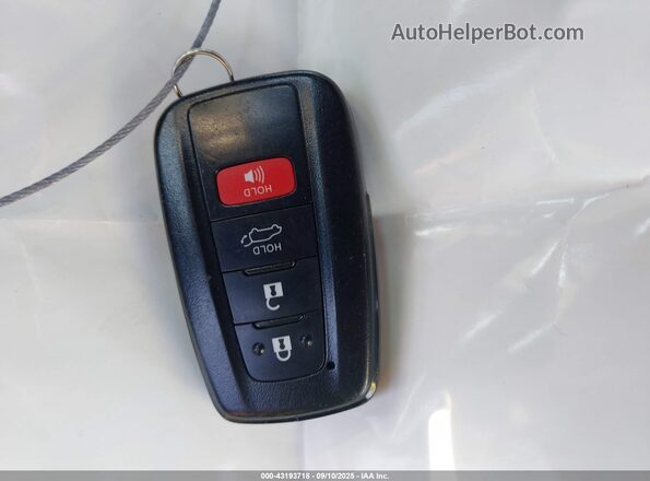 2T3E6RFV4NW031007 2022 TOYOTA RAV4 HYBRID White Dashboard view