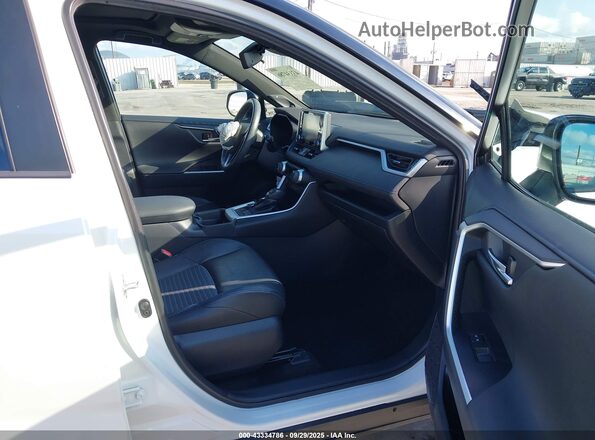 2T3EWRFV9LW047930 2020 TOYOTA RAV4 HYBRID White Вид салону спереду
