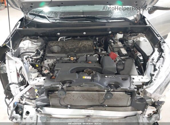 2T3G1RFV3NC265499 2022 TOYOTA LE Серебряный Вид сзади