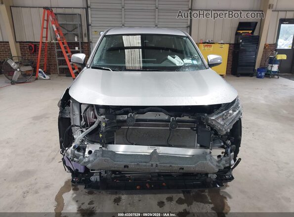 2T3G1RFV3NC265499 2022 TOYOTA LE Серебряный Вид задней части салона