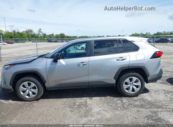 2T3H1RFV0RC257340 2024 TOYOTA LE Silver სალონის 360-გრადუსიანი ხედი