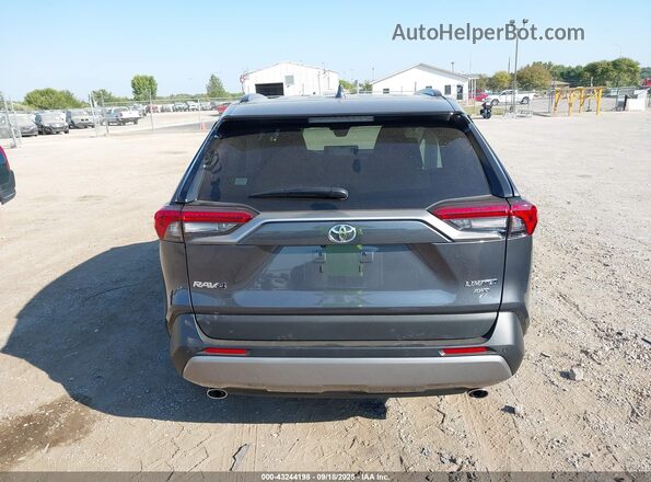 2T3N1RFV1PW380661 2023 TOYOTA LIMITED Серый 