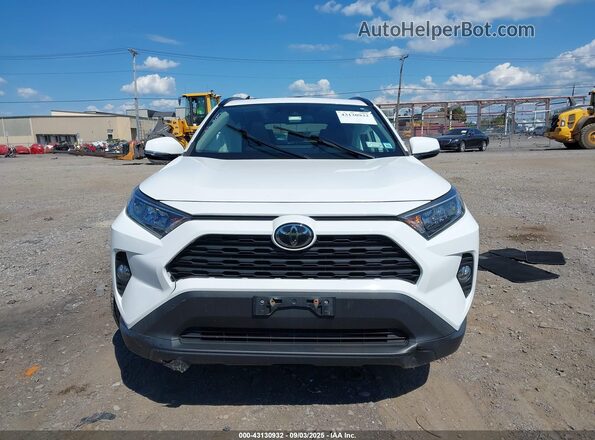 2T3P1RFV6LW136040 2020 TOYOTA LE White Вид панелі приладів