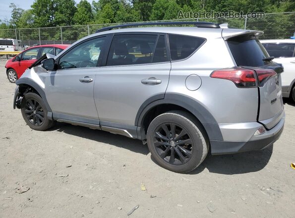 2T3RFREV5JW827150 2018 TOYOTA RAV4 Silver 