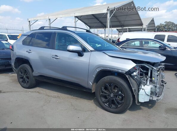 2T3T6RFV1NW030601 2022 TOYOTA RAV4 HYBRID Silver Widok wnętrza 360 stopni