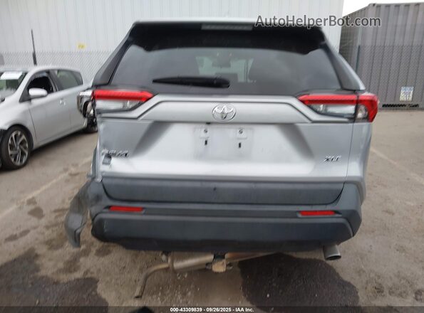 2T3W1RFV4LW085942 2020 TOYOTA LE Silver 