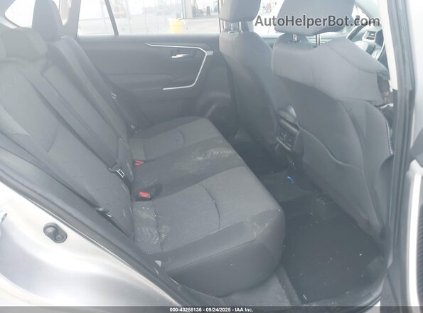 2T3W1RFV5MC089565 2021 TOYOTA LE Silver VIN կոդի պիտակի տեսք