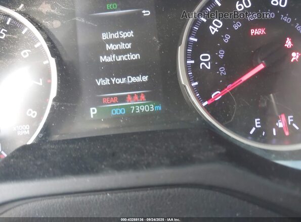 2T3W1RFV5MC089565 2021 TOYOTA LE Silver 