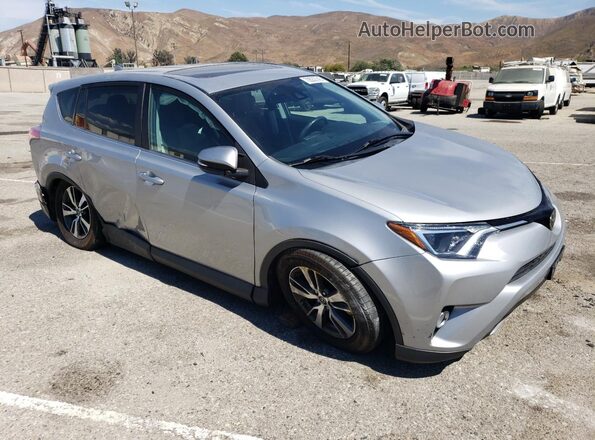 2T3WFREV6JW445129 2018 TOYOTA RAV4 Silver 