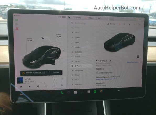 5YJ3E1EB2JF093993 2018 TESLA MODEL 3 Black 