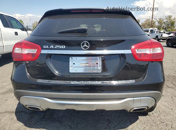WDCTG4EB3LU028330 2020 MERCEDES-BENZ GLA-CLASS Черный Вид салона спереди