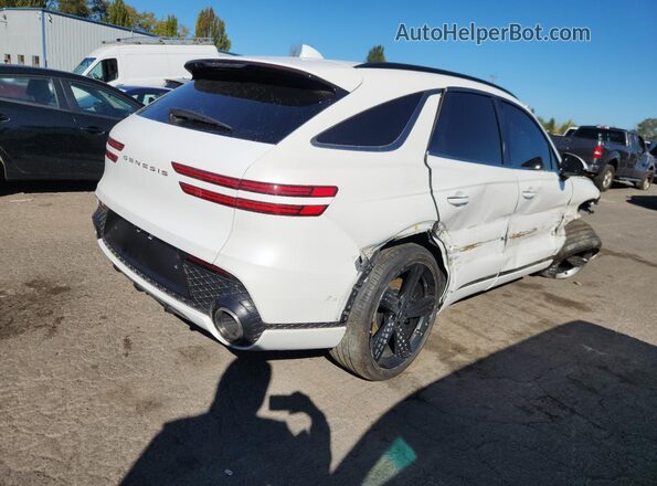 KMUMADTB5PU096176 2023 GENESIS GV70 White 