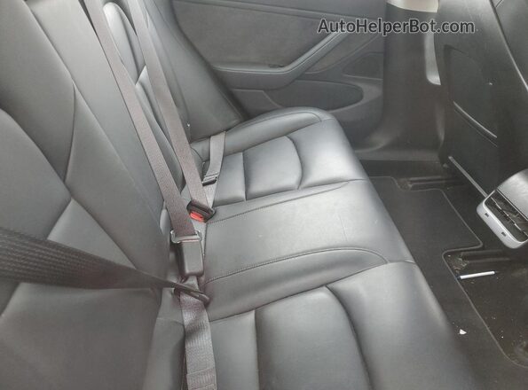 5YJ3E1EA8JF042800 2018 TESLA MODEL Синий 