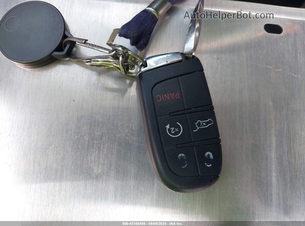 3C4NJCAB9LT250378 2020 JEEP COMPASS Red Առջևի վահանակի տեսք