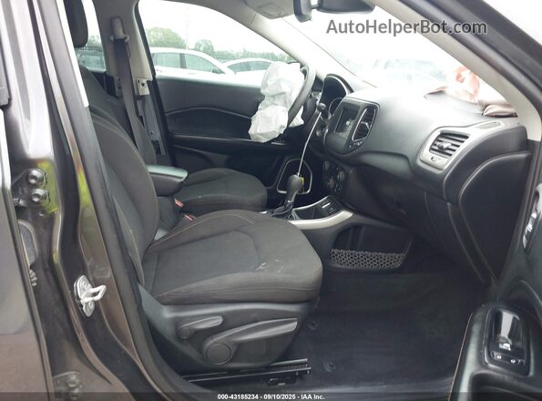 3C4NJCABXKT685912 2019 JEEP COMPASS Gray Սալոնի դիմացի տեսք