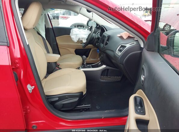 3C4NJCABXLT169440 2020 JEEP COMPASS Красный Вид салона спереди
