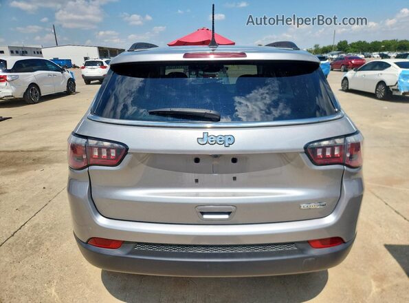 3C4NJCBB0KT614684 2019 JEEP COMPASS Silver Widok z tyłu
