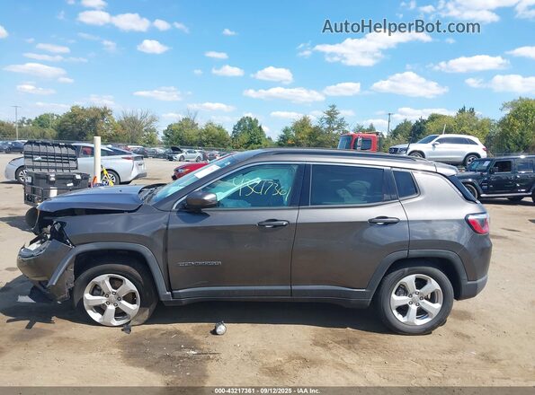 3C4NJCBB5LT162412 2020 JEEP COMPASS Gray Vista interior trasera