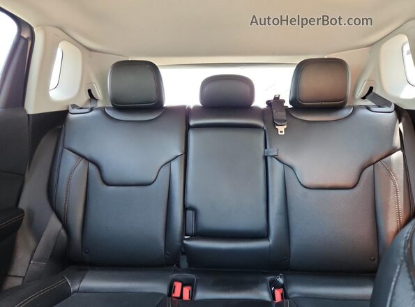 3C4NJCCB2LT187511 2020 JEEP COMPASS Gray Вид задніх сидінь