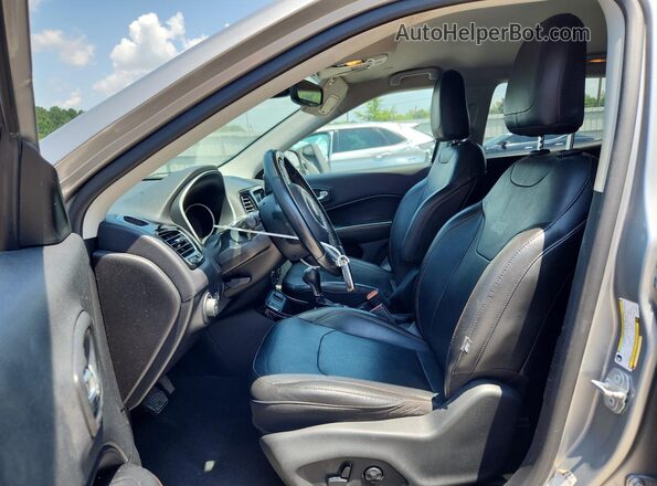 3C4NJCCB2LT187511 2020 JEEP COMPASS Gray Вид салону спереду