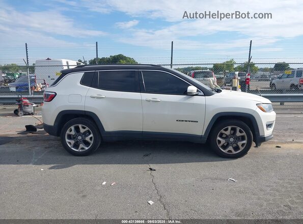 3C4NJCCB8LT176495 2020 JEEP COMPASS Белый Вид задней части салона