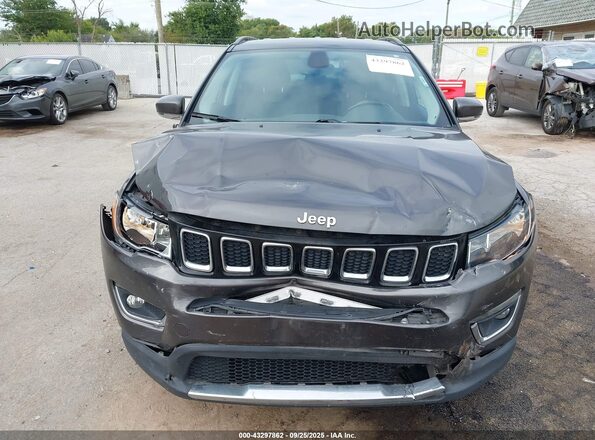 3C4NJCCBXLT198594 2020 JEEP COMPASS Gray Widok zestawu wskaźników