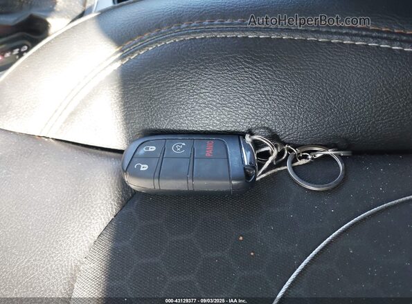3C4NJDBB1MT560627 2021 JEEP COMPASS Black Widok deski rozdzielczej