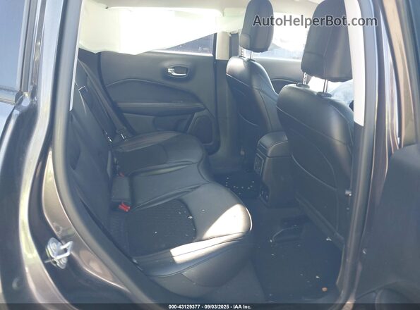 3C4NJDBB1MT560627 2021 JEEP COMPASS Black Widok naklejki z numerem VIN