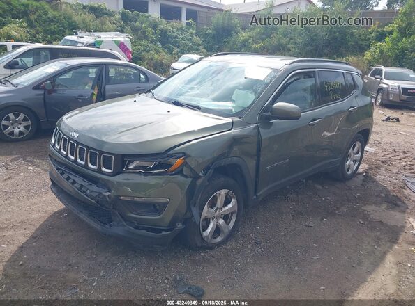 3C4NJDBB3JT140718 2018 JEEP COMPASS Green წინა მარცხენა ხედი სამი მეოთხედიდან