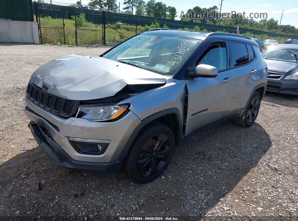 3C4NJDBB3LT115787 2020 JEEP COMPASS Silver Przód lewy