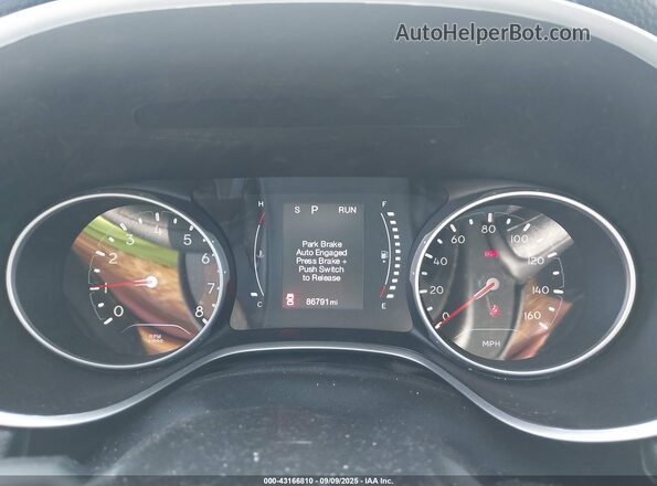 3C4NJDBB3LT216649 2020 JEEP COMPASS Black Vista de los asientos traseros